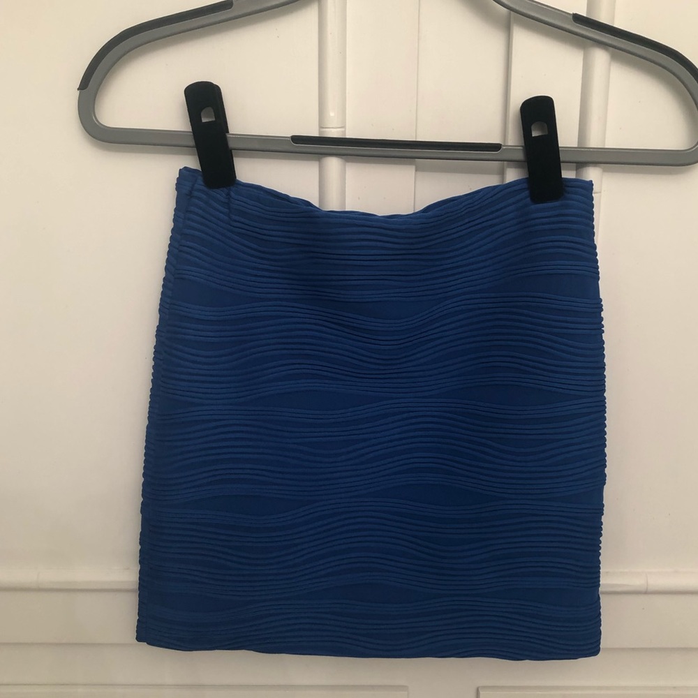 Royal blue bodycon skirt size S.